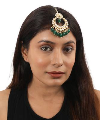 Green Beads White Jadtar Tikka 1