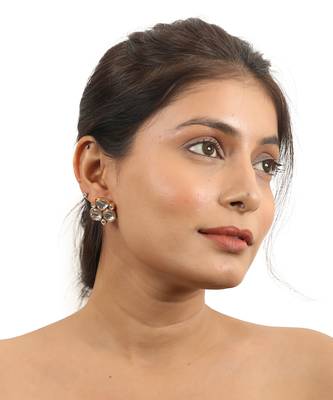 White Jadtar Stone Studs 1