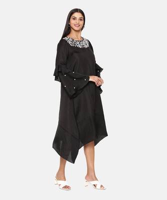 Black Embroidered Dress 4