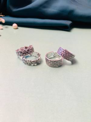 Silver toe-rings 1