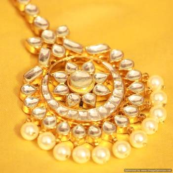 Ethnic Kundan & Pearl Maang Tikka 2