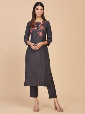 Grey embroidered cotton cotton-kurtis 2