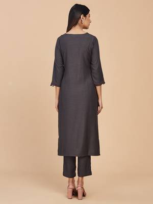 Grey embroidered cotton cotton-kurtis 4