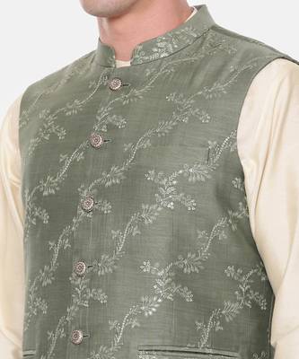Green Chanderi Embroidered Jacket 3