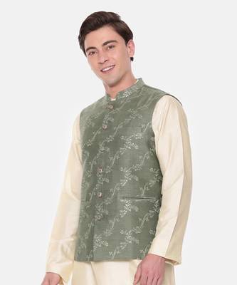 Green Chanderi Embroidered Jacket 4