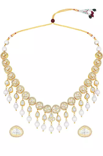 Pearly White Necklace Set
