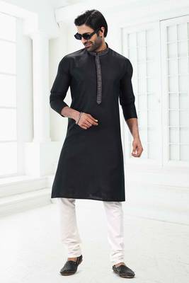 Black embroidered linen kurta-pajama 1