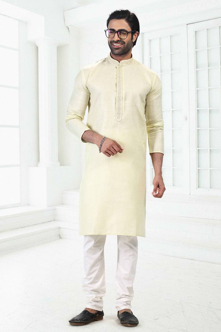 Green embroidered linen kurta-pajama