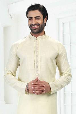 Green embroidered linen kurta-pajama 3