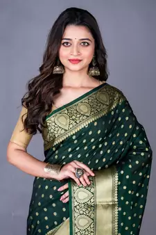 Semi Vanarasi silk saree