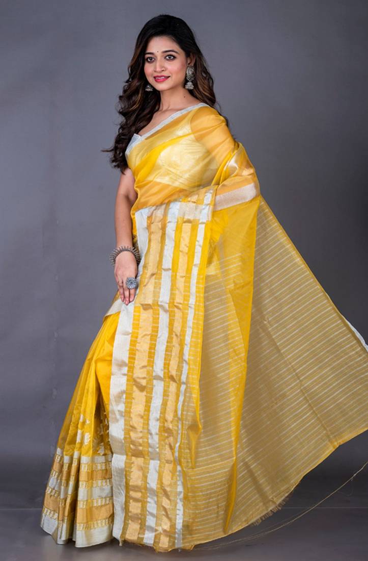 Vanarasi tissu heavy border zari saree