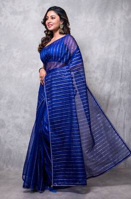 Organza saree with plain blouse 2