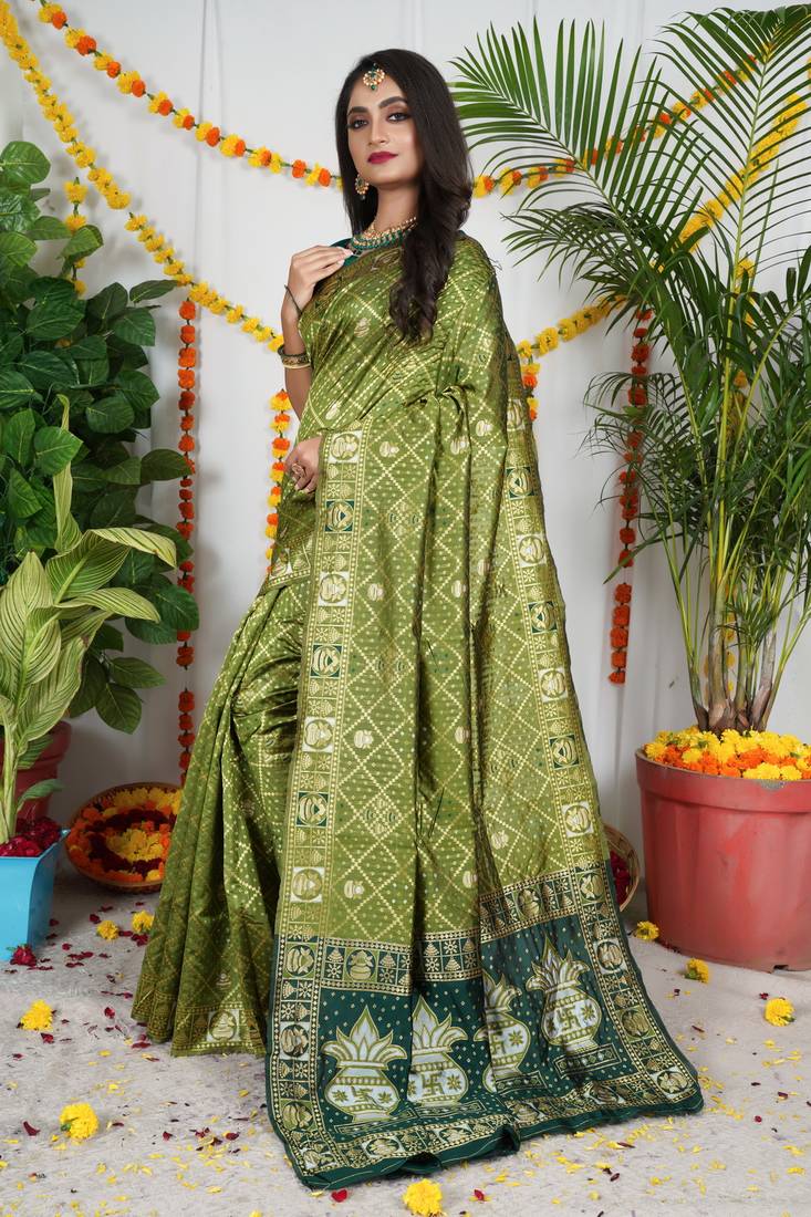 LIGHT GREEN BANDHNI PATOLA SAREE 
