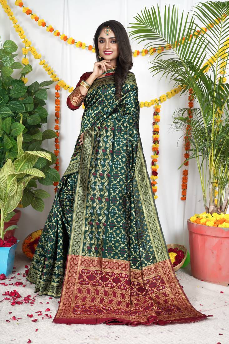 GREEN BANDHANI PATOLA SAREE 