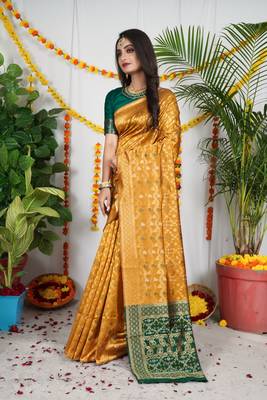 YELLOW BANDHANI PATOLA SAREE  1