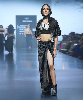 Black Slit Skirt Set 2