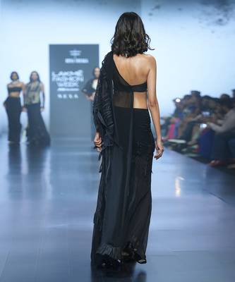 Black Draped Saree 3