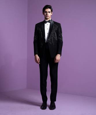 Black Ray Blaze Tuxedo Set 1