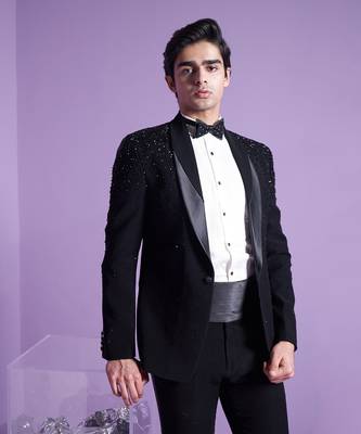 Black Nightfall Tuxedo Set 5
