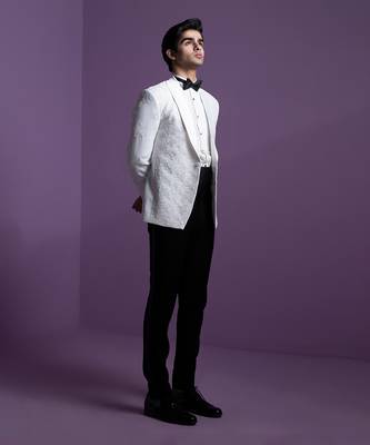 White Spotlight Tuxedo Set 3