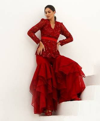 Carmine Scarlet Red Garara Set 1