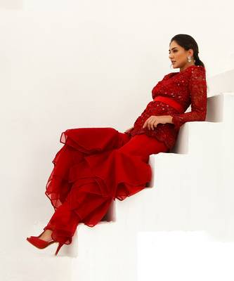 Carmine Scarlet Red Garara Set 2