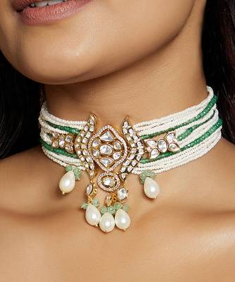 Elegant White & Green Necklace 2