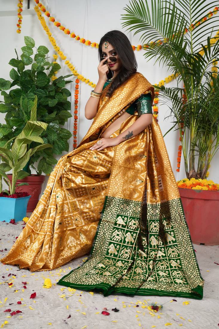 YELLOW BANDHANI PATOLA HATHI DESIGN BEAUTIFUL SAREE 