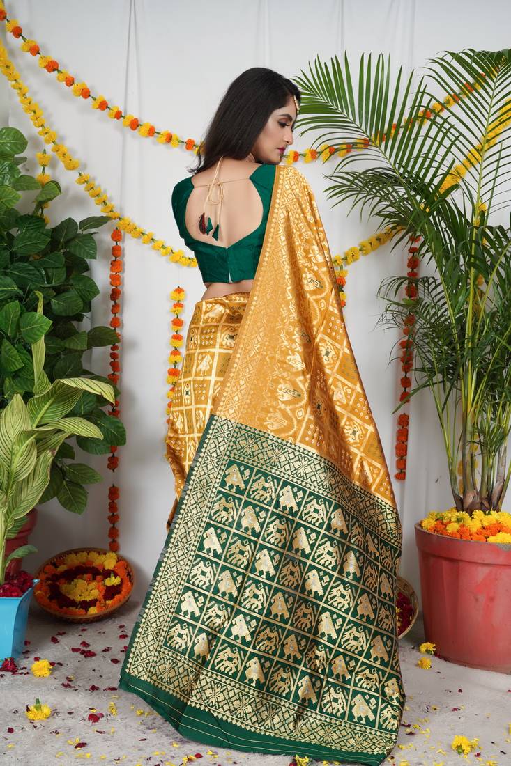 YELLOW BANDHANI PATOLA HATHI DESIGN BEAUTIFUL SAREE 