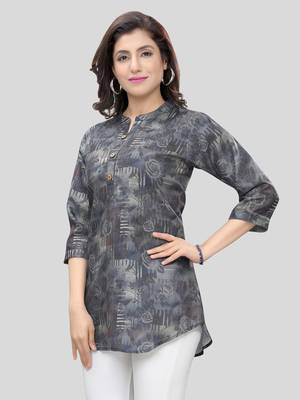 Grey printed cotton poly short-kurtis 3