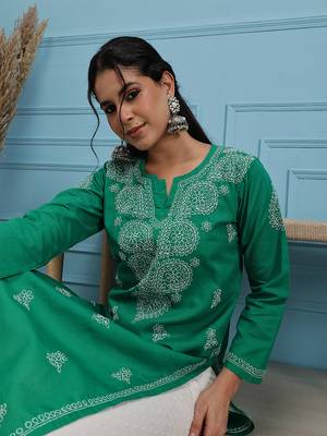 Hand Embroidered Green Cotton Lucknowi Chikankari Indian Women Straight Kurta 5