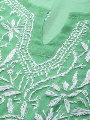 Hand Embroidered Green Georgette Lucknowi Chikankari Indian Women Kurta With Slip 2