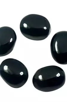 Natural Black Onyx at Wholesale Rate Fine Quality 5.25 Ratti 4.77 Carat Oval Shape Haqiq Loose Gemstone 1 Pcs