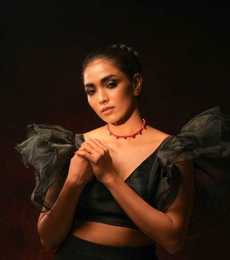 Gold tone temple necklace set-Pink Thread Choker