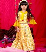 Yellow 3/4 sleeves crop top with pleated long skirt