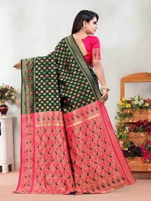 Dark Green Woven Banarasi silk blend Saree With Blouse 4