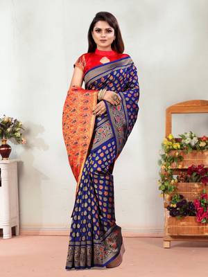 Navy Blue Woven Banarasi silk blend Saree With Blouse 2