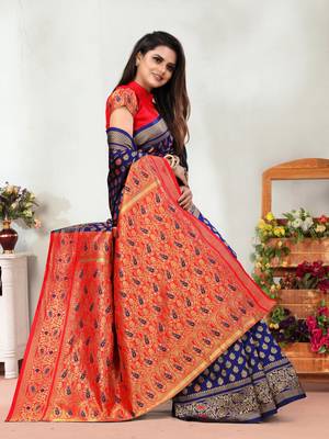 Navy Blue Woven Banarasi silk blend Saree With Blouse 3