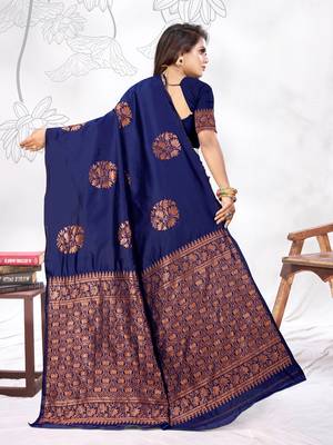Navy Blue Woven Banarasi silk blend Saree With Blouse 4