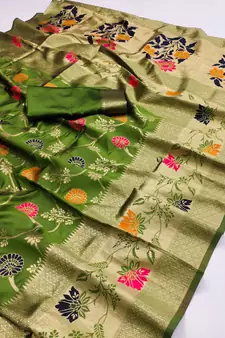 Green Hand Woven Banarasi silk blend Saree With Blouse