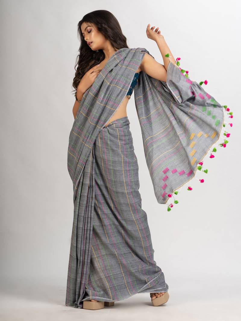 Gray Handwoven Cotton Jamdani handloom Saree