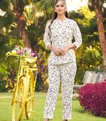 White Colour Stylish Casual Top Bottom Set For Girlish Looks