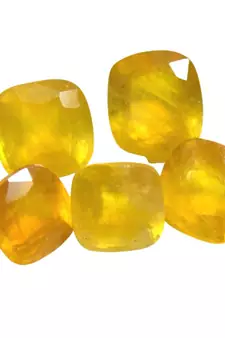 Natural Yellow Sapphire at Wholesale Rate 5.25 Ratti 4.77 Carat Cushion Shape पुखराज Loose Gemstone Rashi Ratan 1 Pcs