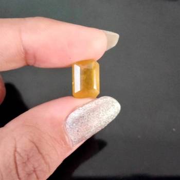 Natural Yellow Sapphire at Wholesale Rate 6.25 Ratti 5.68 Carat Rectangle Shape पुखराज Loose Gemstone Rashi Ratan 1 Pcs 4