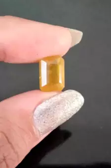 Natural Yellow Sapphire at Wholesale Rate 8.25 Ratti 7.5 Carat Rectangle Shape पुखराज Loose Gemstone Rashi Ratan 1 Pcs