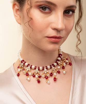 Pearl Necklace With Red Agate 1