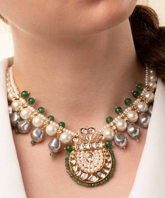 Bespoke Necklace With Pearls & Agate 2