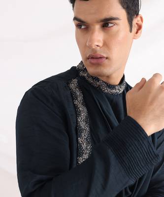 Navy Cowl Kurta Set 4