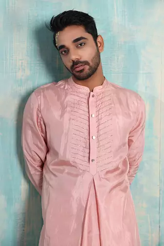 Onion Pink Nieraj Kurta Set