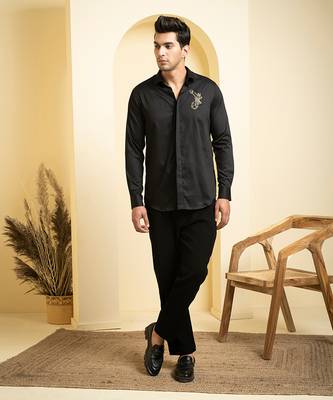 Black Perto Reindeer Shirt 1